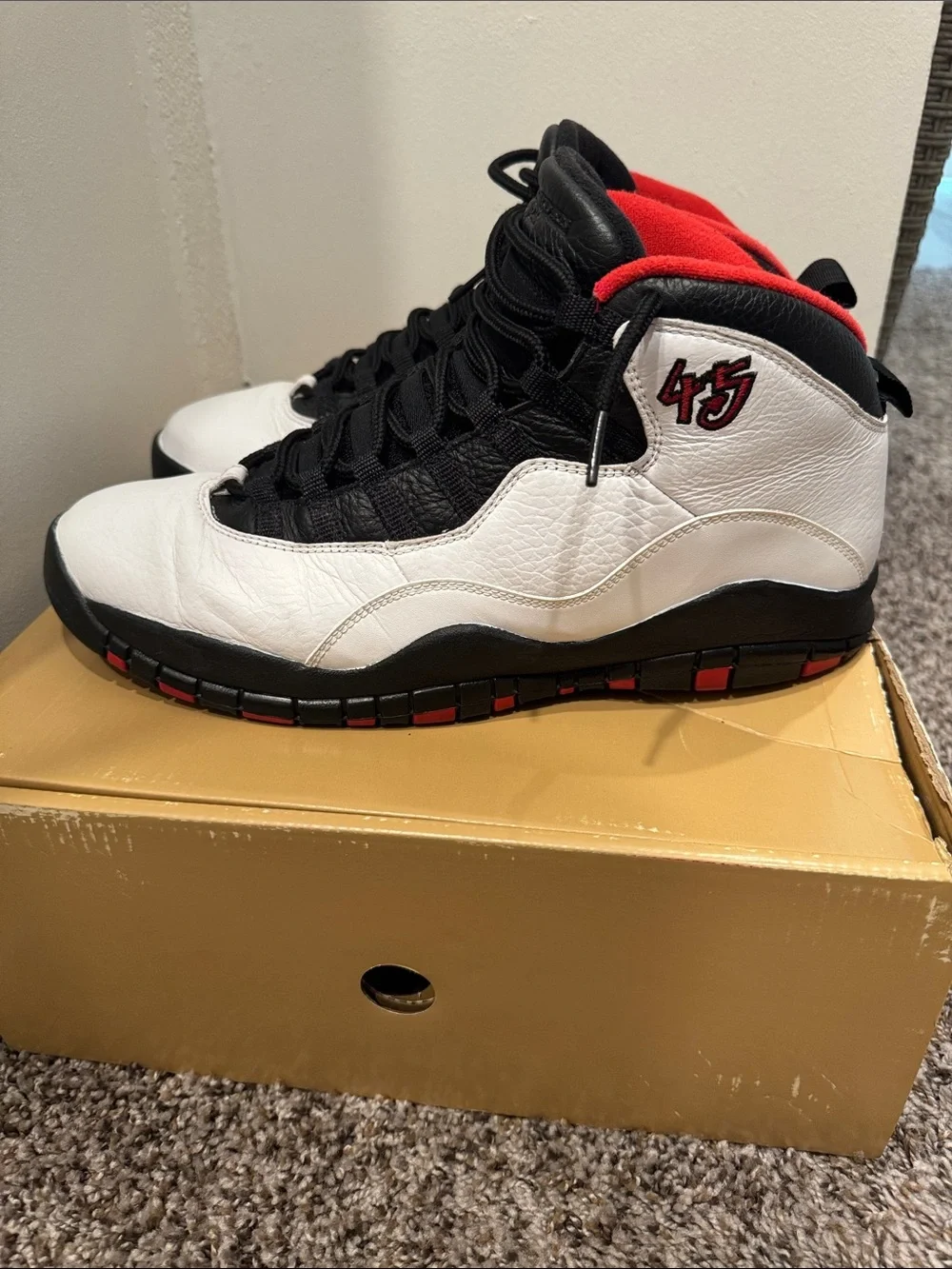 Retro Jordan 10s Basketball Sneakers - White/Black/Red